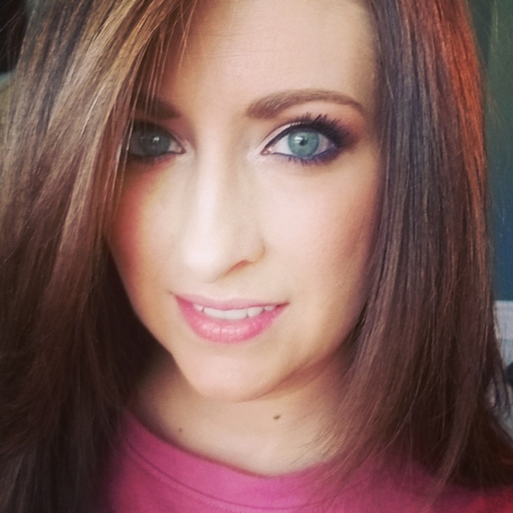 Meet your Posher, April